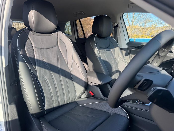 2026 Volkswagen Tiguan 150TSI eHybrid Elegance