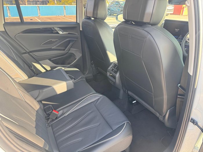 2026 Volkswagen Tiguan 150TSI eHybrid Elegance