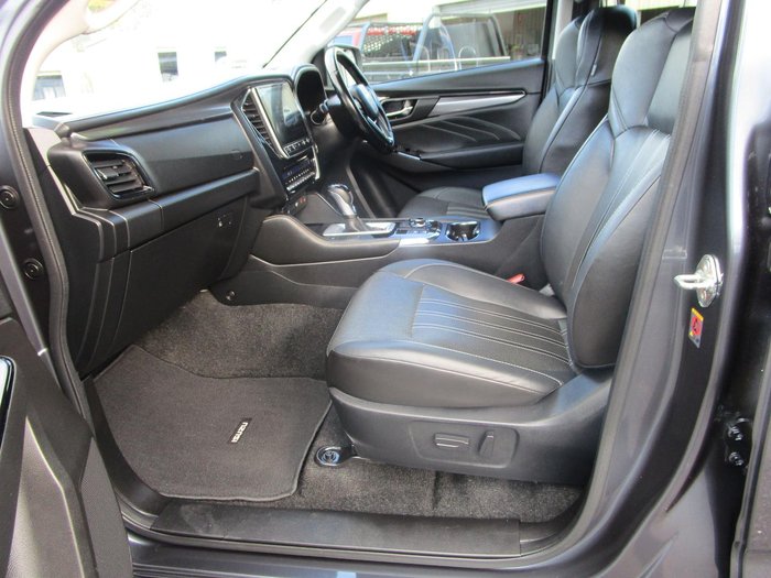 2021 Isuzu MU-X LS-T
