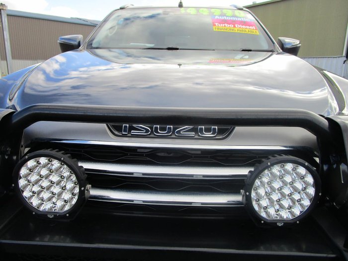 2021 Isuzu MU-X LS-T