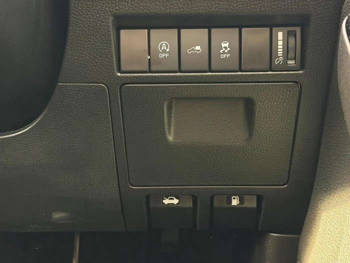 2025 Isuzu D-MAX X-TERRAIN