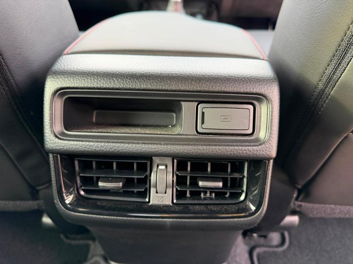 2025 Isuzu D-MAX X-TERRAIN