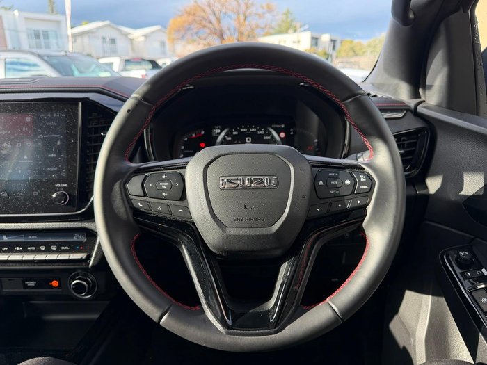 2025 Isuzu D-MAX X-TERRAIN
