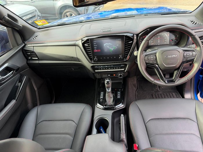 2025 Isuzu D-MAX X-TERRAIN