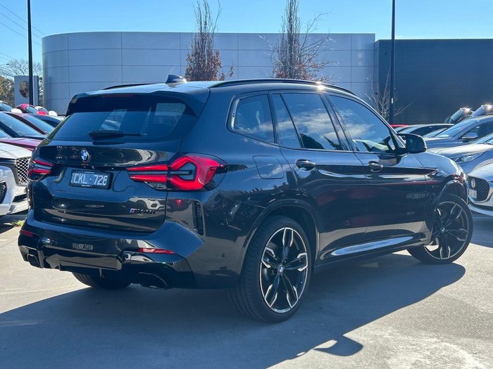 2023 BMW X3 M40i