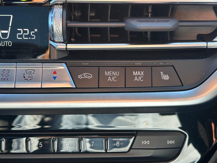 2023 BMW X3 M40i