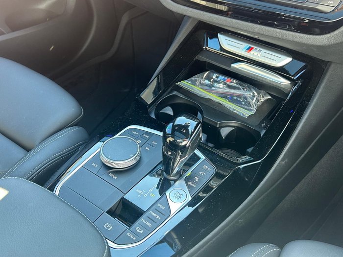 2023 BMW X3 M40i