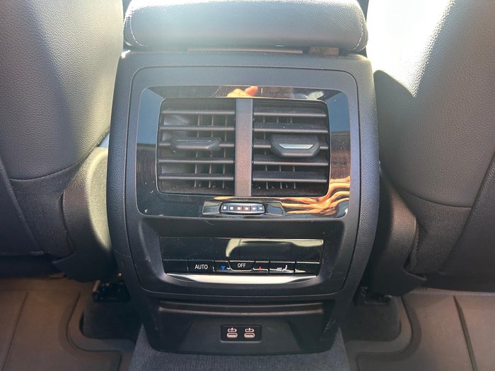 2023 BMW X3 M40i