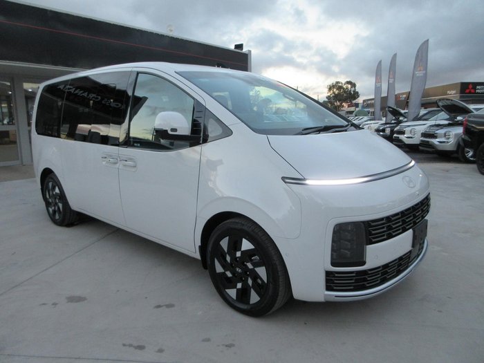 2026 Hyundai STARIA Lounge US4.V4 MY27