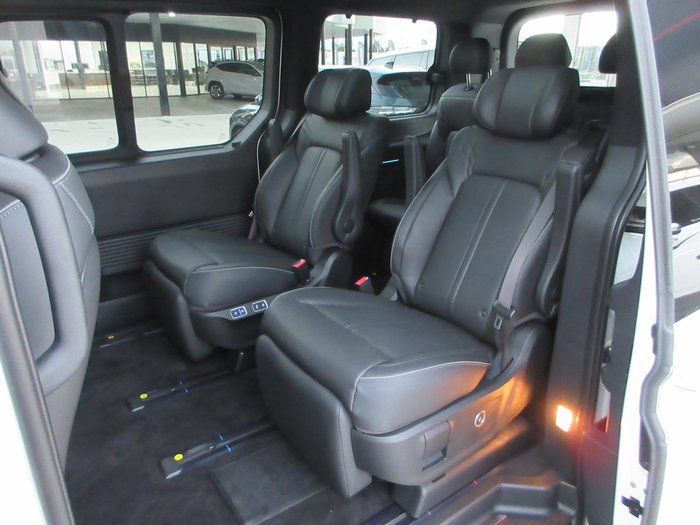 2026 Hyundai STARIA Lounge