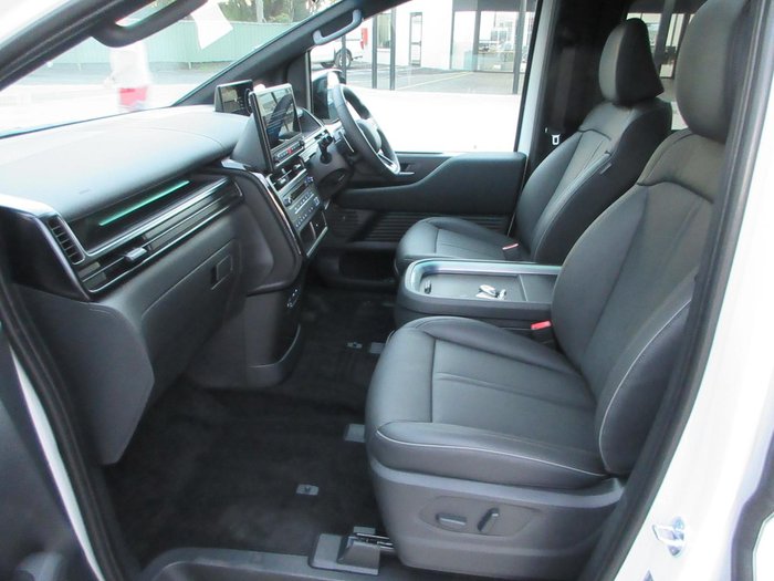 2026 Hyundai STARIA Lounge