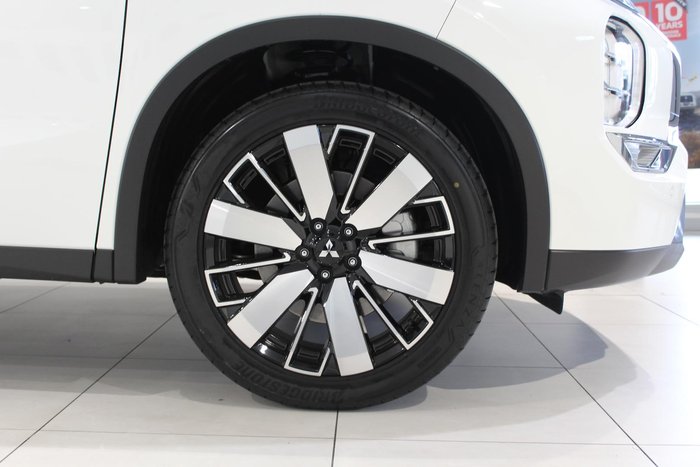 2026 Mitsubishi Outlander Aspire
