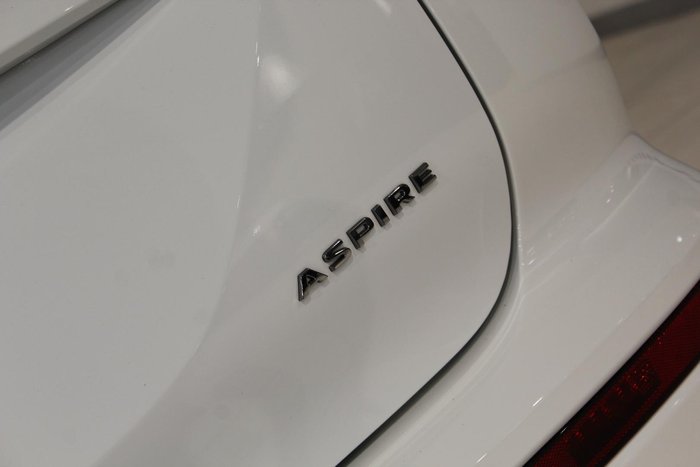 2026 Mitsubishi Outlander Aspire