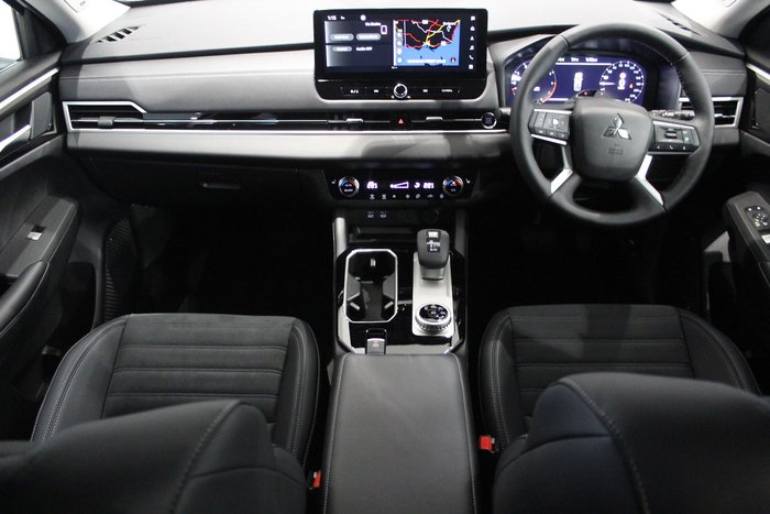 2026 Mitsubishi Outlander Aspire