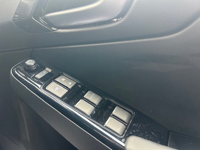 2025 Isuzu D-MAX BLADE MY25.5 Basalt Black Mica