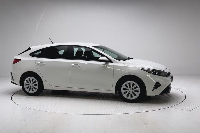 2024 Kia Cerato S