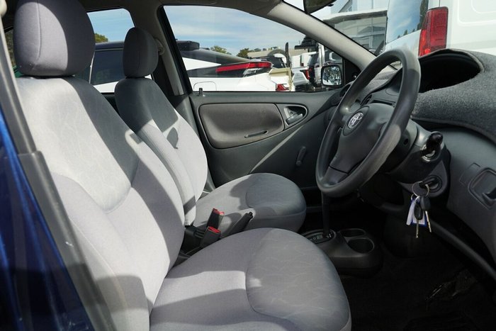 2004 Toyota Echo
