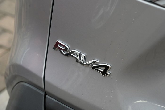 2025 Toyota RAV4 GXL