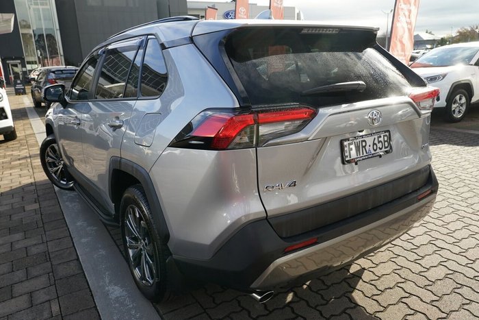 2025 Toyota RAV4 GXL