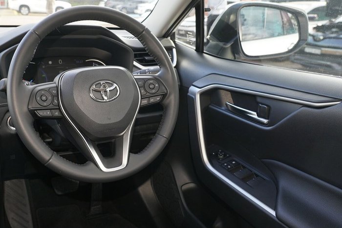 2025 Toyota RAV4 GXL