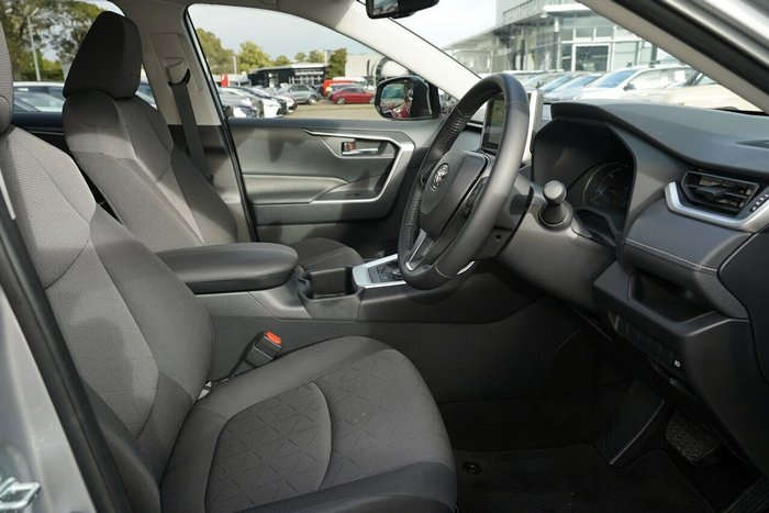 2025 Toyota RAV4 GXL