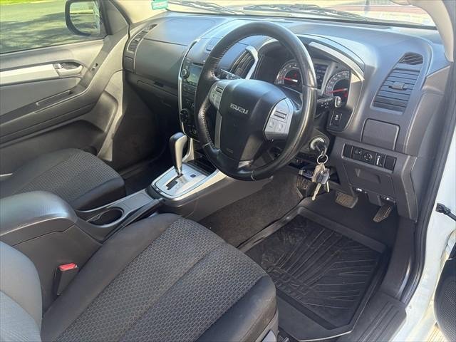 2015 Isuzu MU-X LS-M