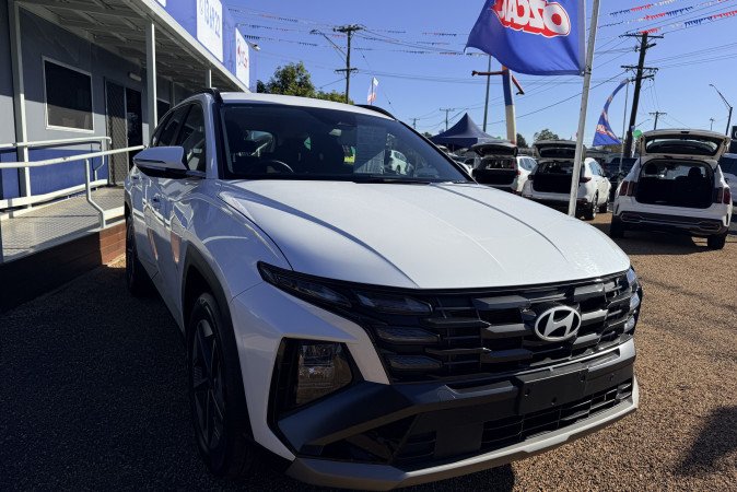 2025 HYUNDAI TUCSON (FWD)