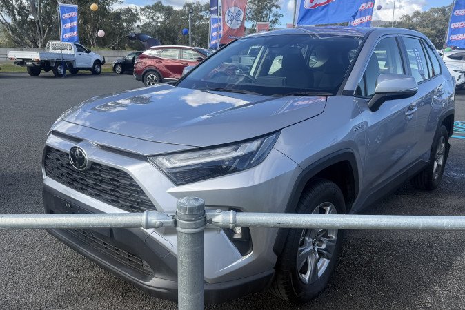 2024 TOYOTA RAV4