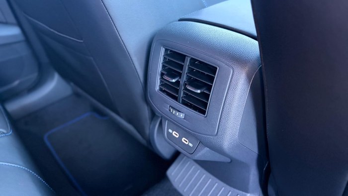 2025 Volkswagen T-Roc R