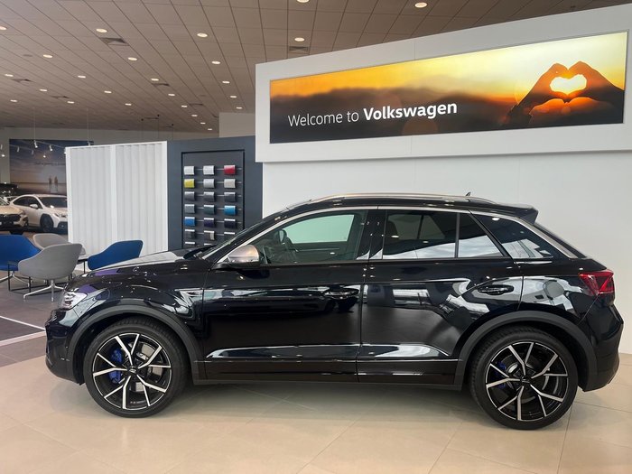 2025 Volkswagen T-Roc R