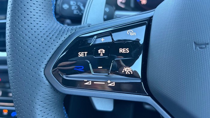 2025 Volkswagen T-Roc R