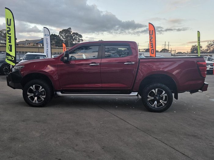 2023 Mazda BT-50 XTR