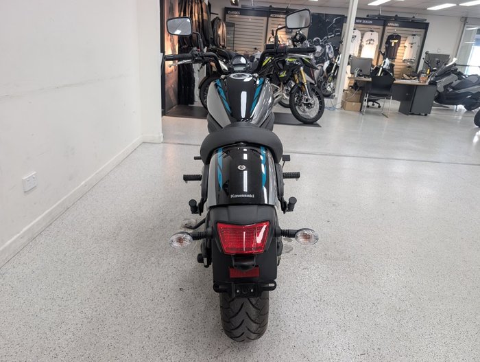 2025 Kawasaki VULCAN S grey