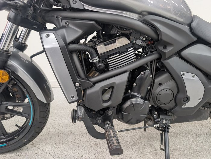 2025 Kawasaki VULCAN S grey