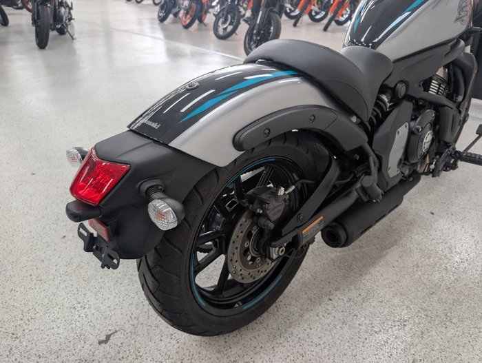 2025 Kawasaki VULCAN S grey