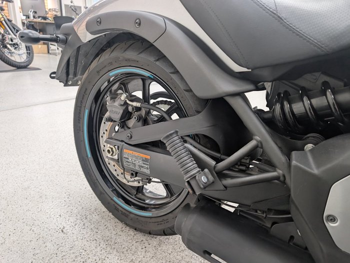 2025 Kawasaki VULCAN S grey