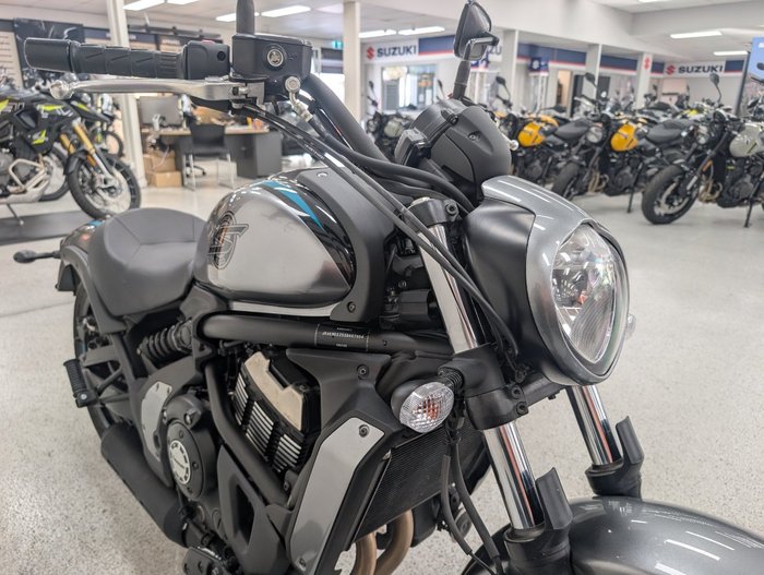 2025 Kawasaki VULCAN S grey