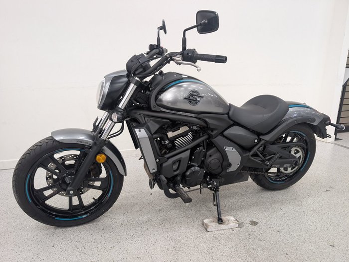 2025 Kawasaki VULCAN S grey