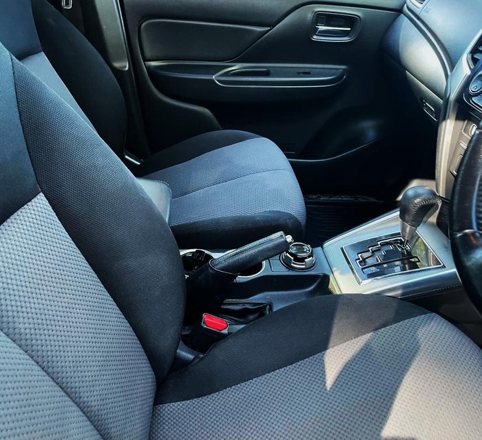2022 Mitsubishi Triton GLX-R