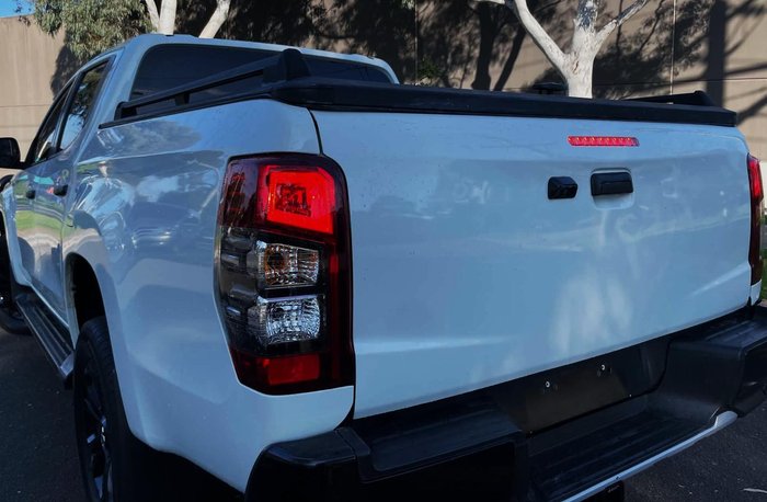 2022 Mitsubishi Triton GLX-R
