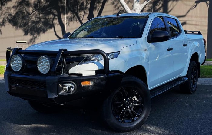 2022 Mitsubishi Triton GLX-R