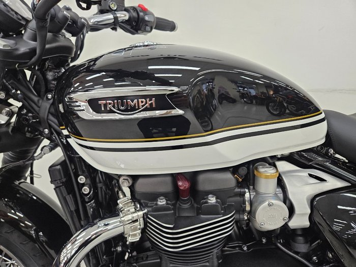 2026 Triumph BONNEVILLE SPEEDMASTER