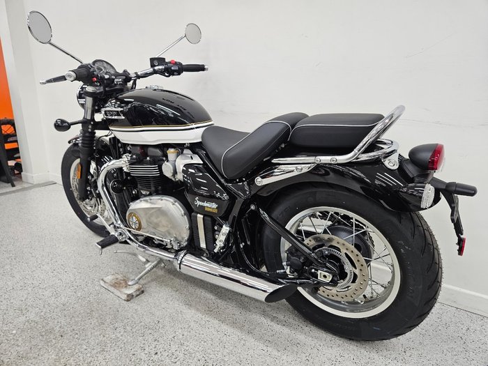 2026 Triumph BONNEVILLE SPEEDMASTER
