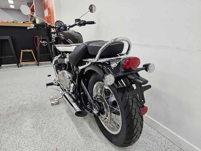 2026 Triumph BONNEVILLE SPEEDMASTER