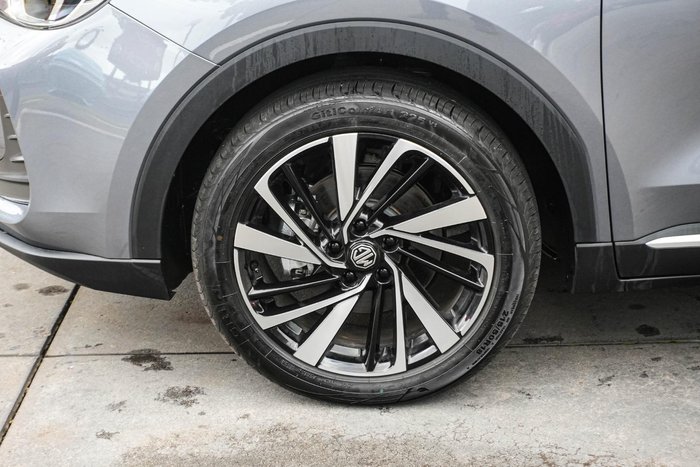2025 MG ZS Essence Turbo