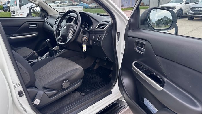 2019 Mitsubishi Triton GLS