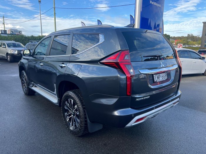 2021 Mitsubishi Pajero Sport GLS