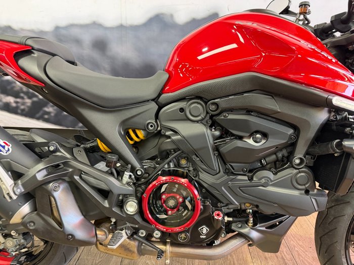 2023 DUCATI MONSTER RED