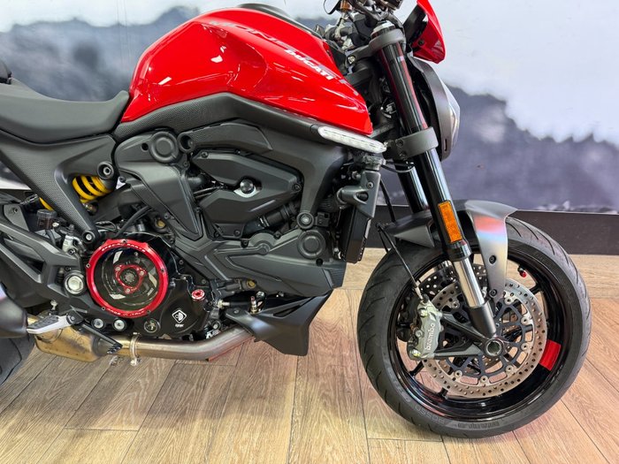 2023 DUCATI MONSTER RED
