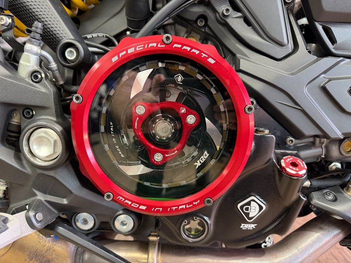 2023 DUCATI MONSTER RED